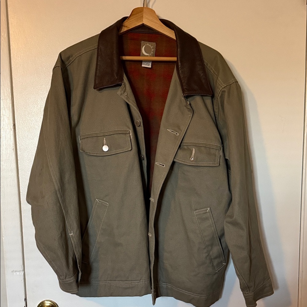 Marlboro Khaki Jacket with Dark Brown Collar